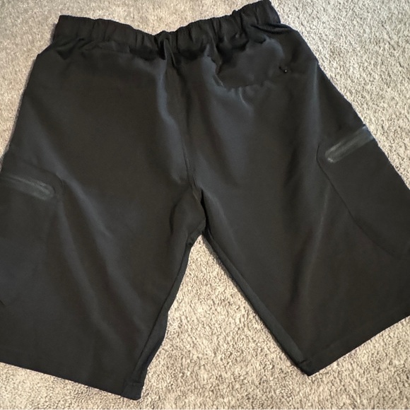 Mountain Bike Shorts - Picture 2 of 2